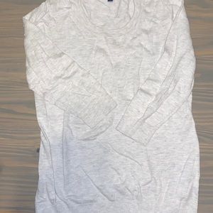 Gap sweater